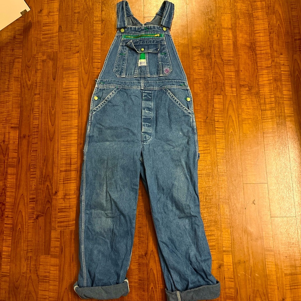 Perfectly oversized Big Liberty overalls!!